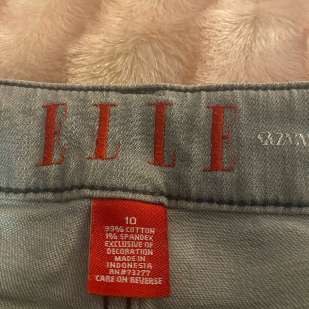 File light gray Capri